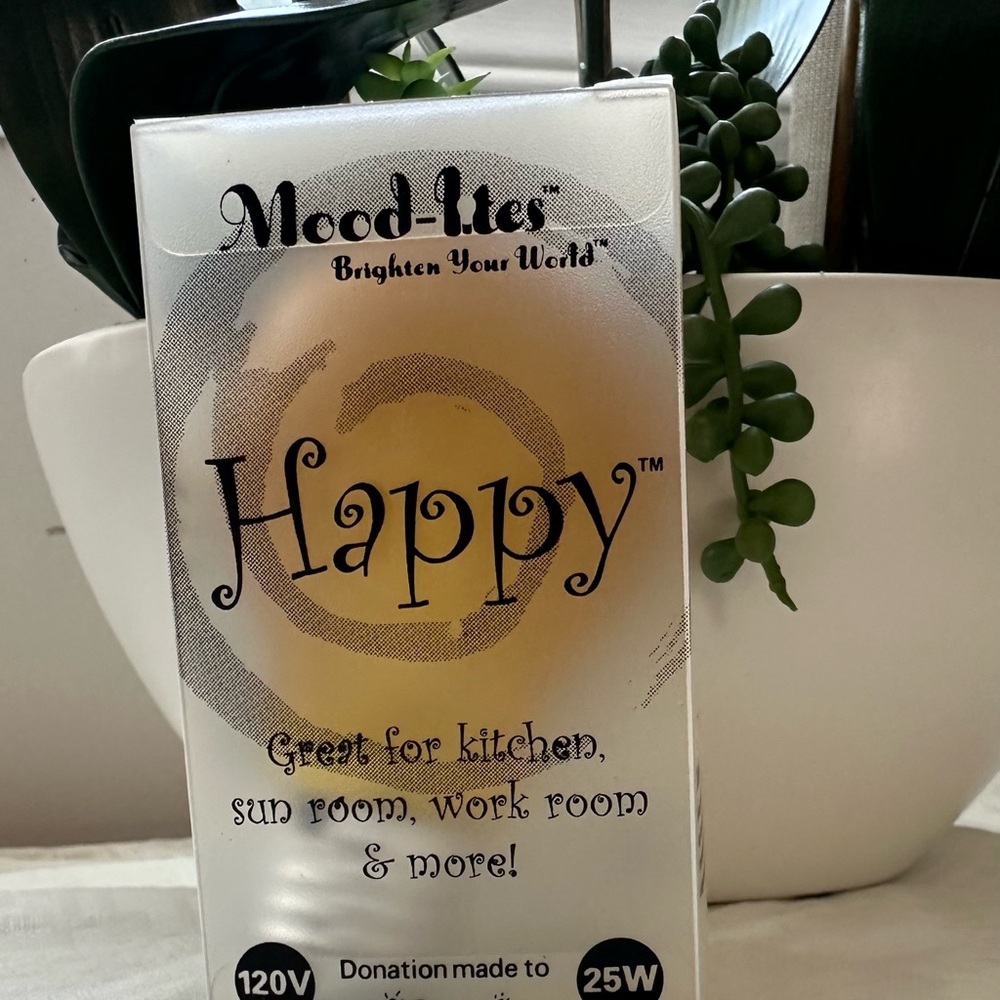Mood-lites "Happy" Light Bulb - Yellow